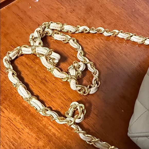 Chanel Beige Quilted Crossbody Bag with Gold Chain - Picture 5 of 15